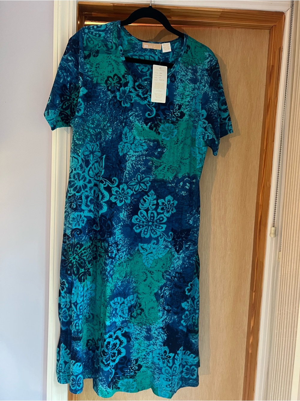 Floral V-Neck Short Sleeve Dress in Teal & Navy